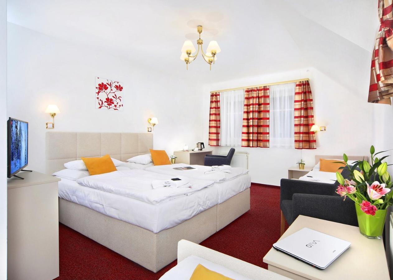 Hradec Hotel