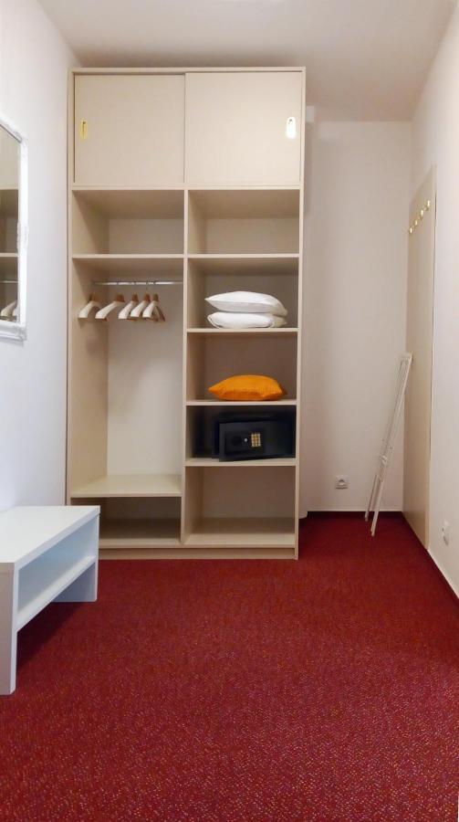 Hradec Hotel 3*